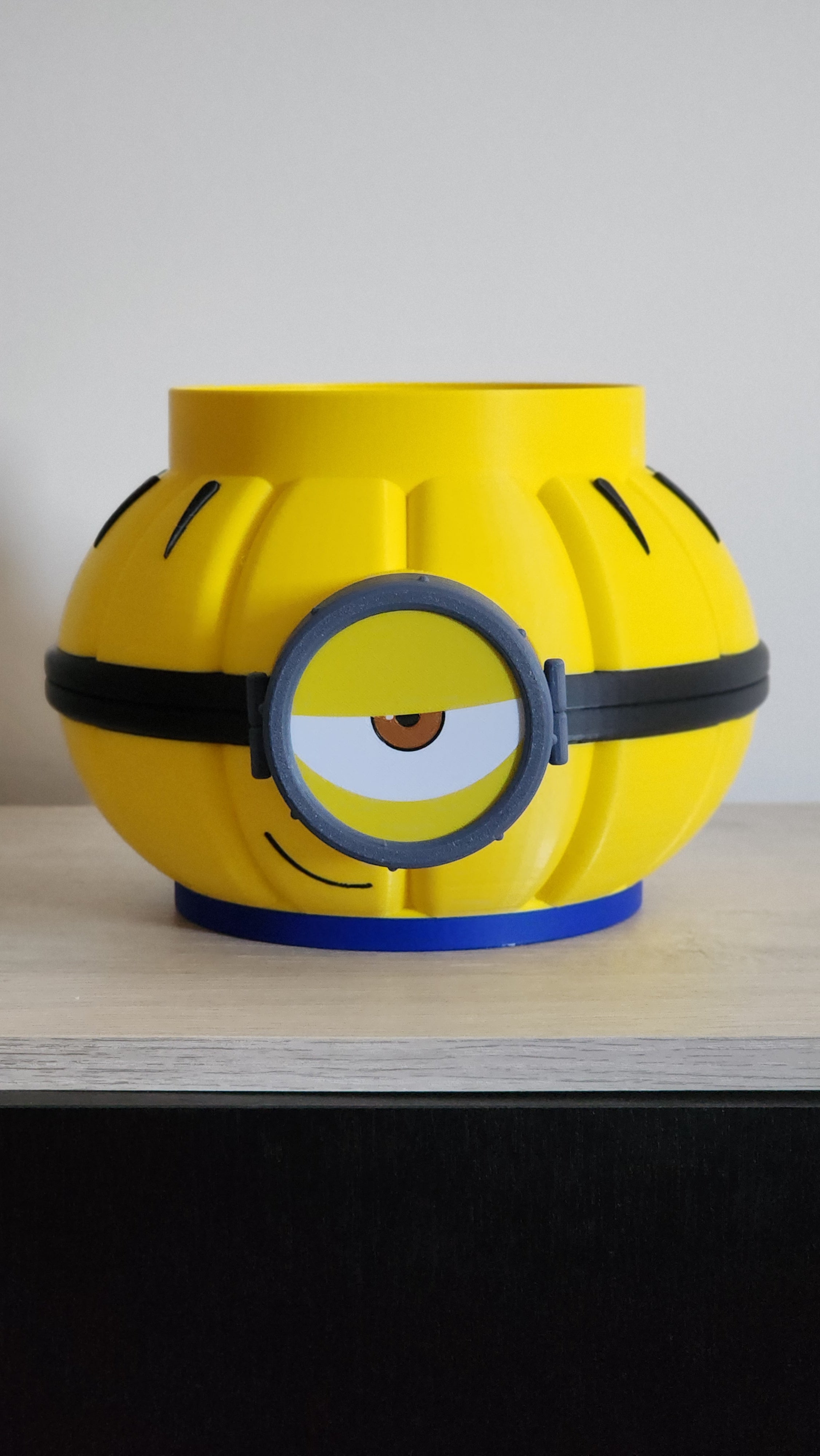 CALABAZA XL MINIONS 🔵⚪️🟡